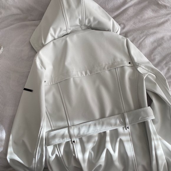 London Fog Weather Trench - Picture 15 of 16